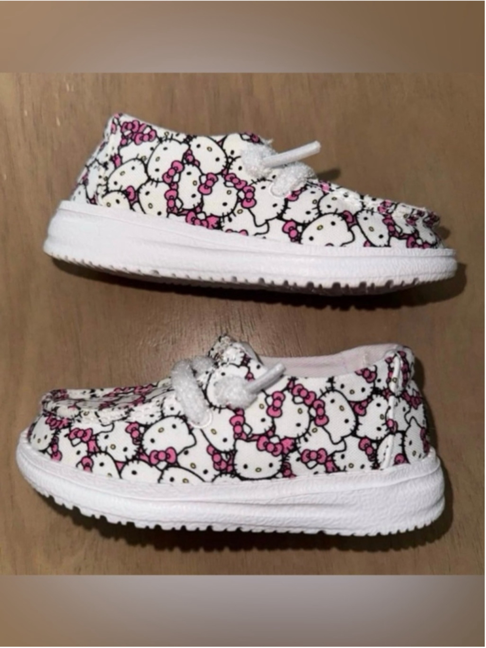 Hello Kitty Hey Dude Shoes - Picture 4 of 9